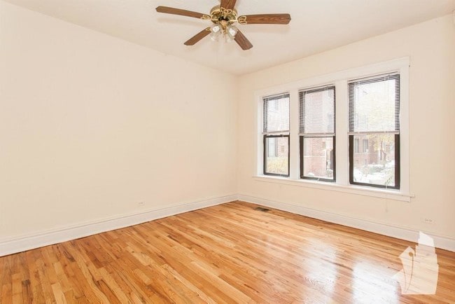 Photo - 3823 N Fremont St