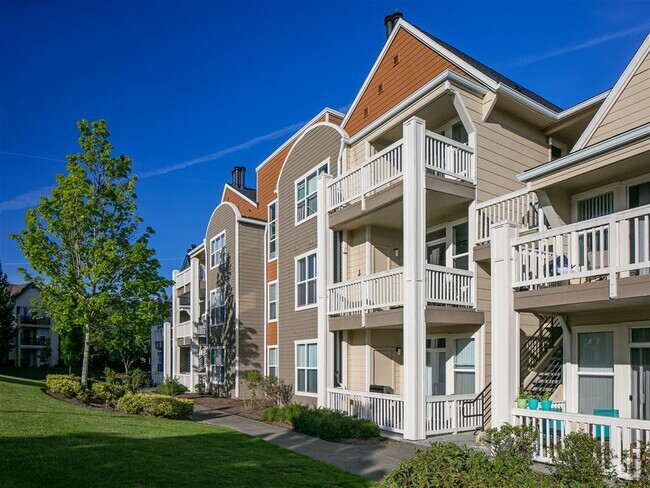 Building Photo - Center Pointe Apartment Homes