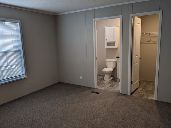 Photo - 517 Washington