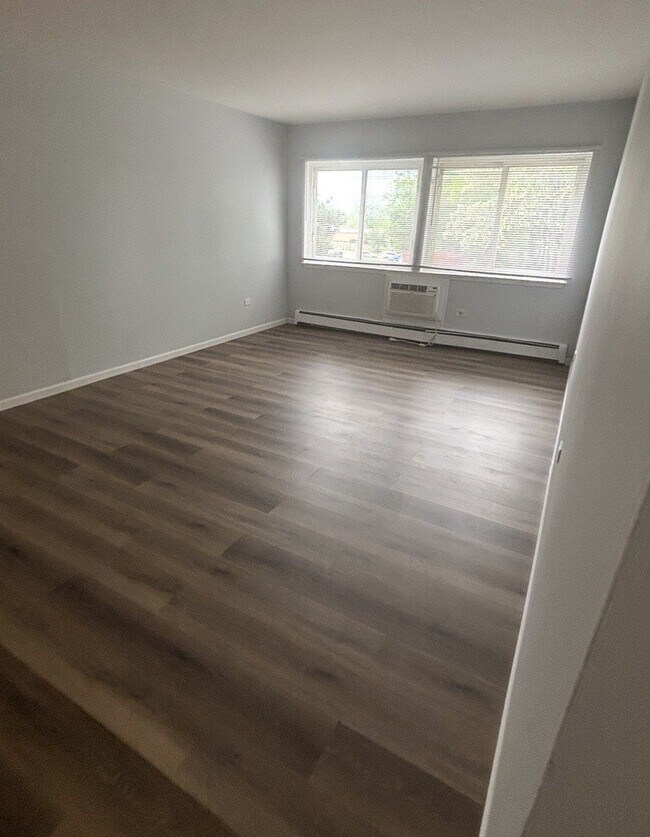 Photo - 555 Deepwoods Dr Unit 2E
