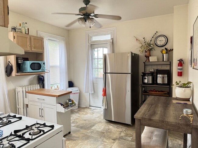 Photo - 141 N Plum St Unit Apt. 2, 2nd Fl.