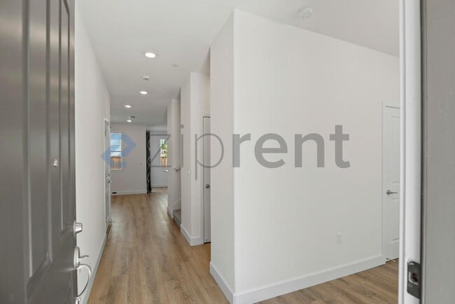 Photo - 109 Tranquil Ln