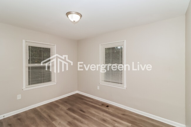 Photo - 1404 Hateras Ave