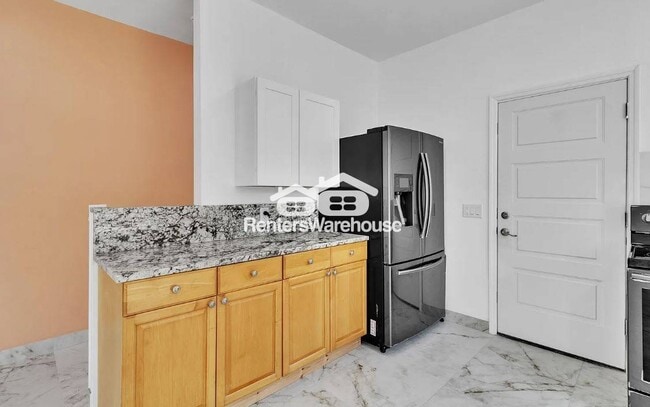 Photo - 528 Wideview Ave