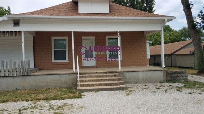 Building Photo - 714 S Pike Ave Unit 714 S Pike Ave #3
