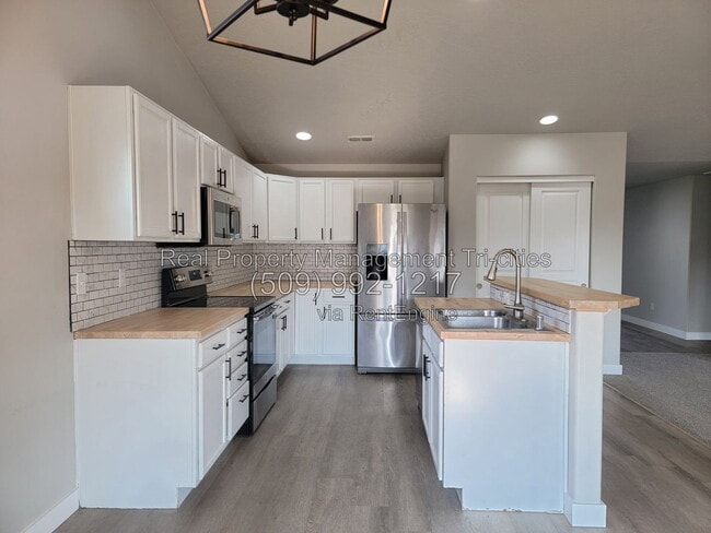 Photo - 6206 Maryhill Ln