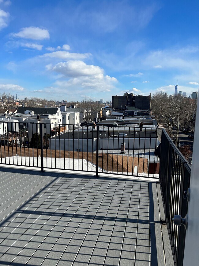 Rooftop - 82 Reservoir Ave Unidad 1