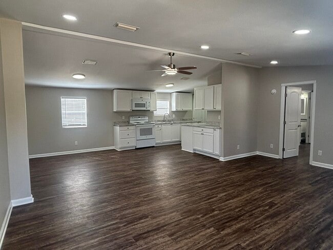 Photo - 1895 Wild Cherry Dr