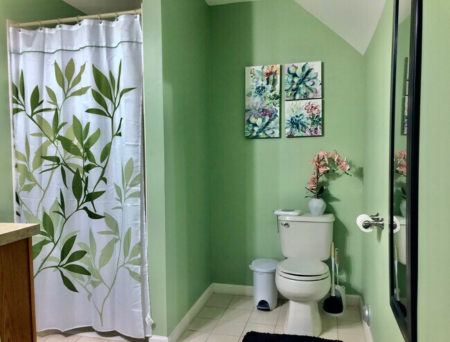 3. 1st Floor Full Bathroom w/ Accessible Shower - 45 Swing Bridge Ln Unit Condo