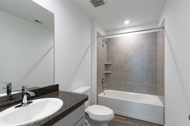 Photo - 24330 Saddlestone Green Dr