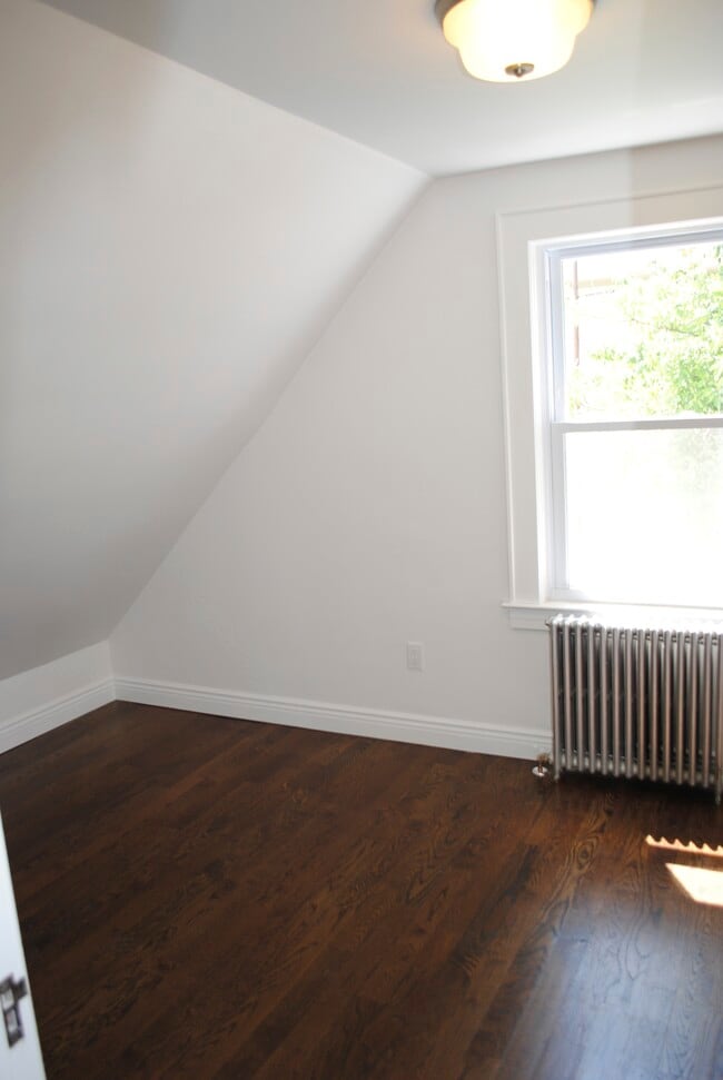 Photo - 60 Hayward Pl Unidad 2