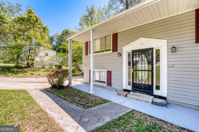 Photo - 1340 Pineglen Dr