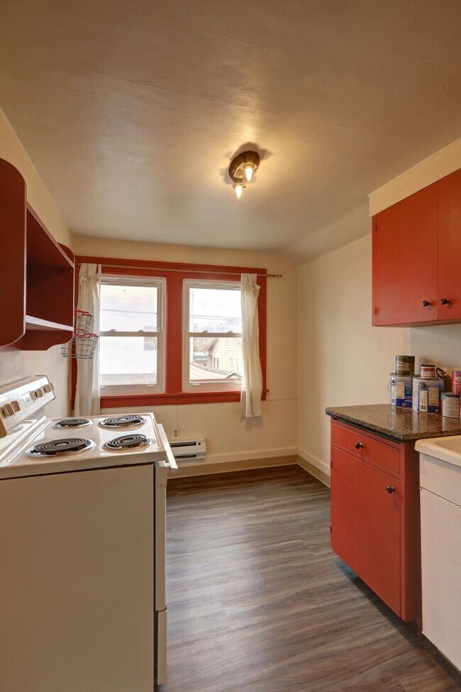 Photo - BS100-1 Unidad 5661