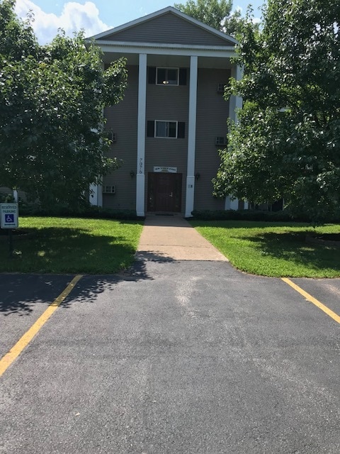 Front Entrance - 7076 New Yorker Ave Unit 5