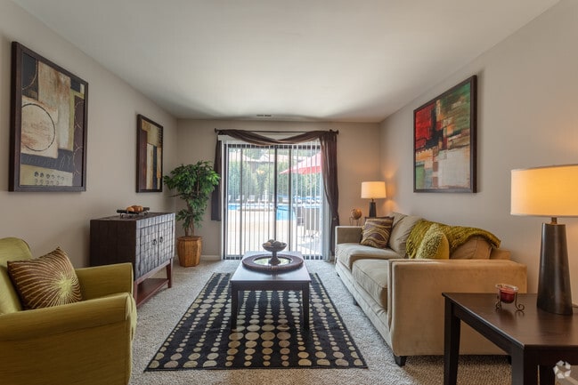 1BR, 1BA - 700 SF Model