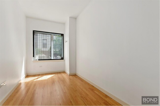 Photo - Modern South Harlem 2BR with Private Courtyard