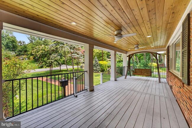 Photo - 6443 Walters Woods Dr