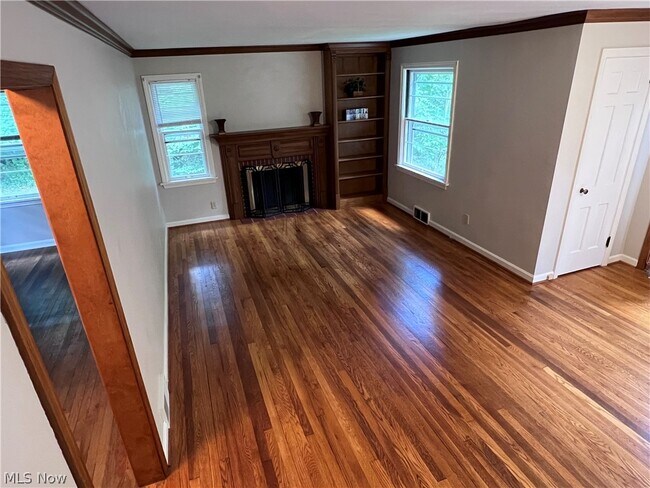 Photo - 75 Olive St
