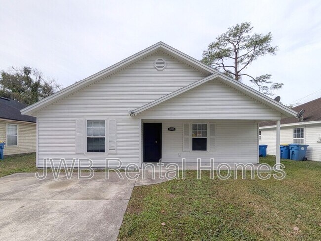 Photo - 9060 3rd Ave