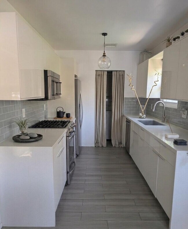 Photo - 1517 E Roosevelt St