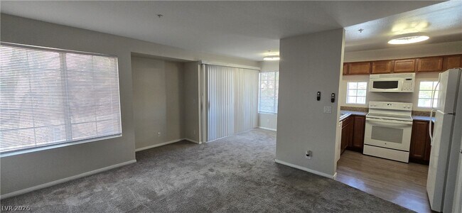 2121 Sealion Dr Unit 205