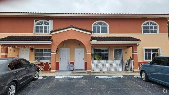 Building Photo - 6851 W 36th Ave Unit 201 Rental