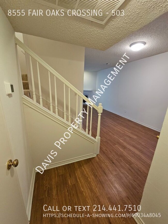 Photo - 8555 Fair Oaks Crossing