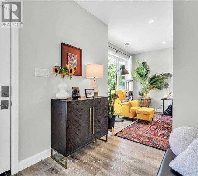 Photo - 359 Whitby Ave Unit B1