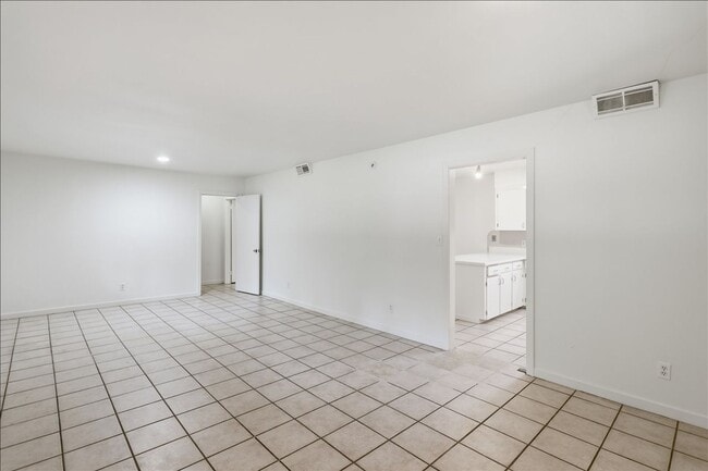 Photo - 3 Bedroom Home in Northeast Jackson