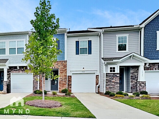 Photo - 2026 Howell Crk Wy Townhome