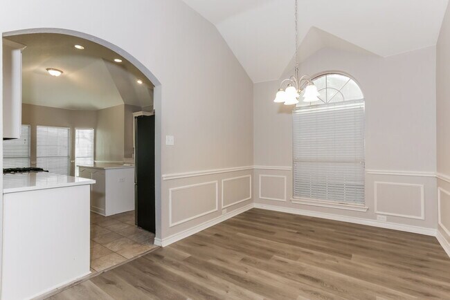 Photo - 1530 Fairfield Dr