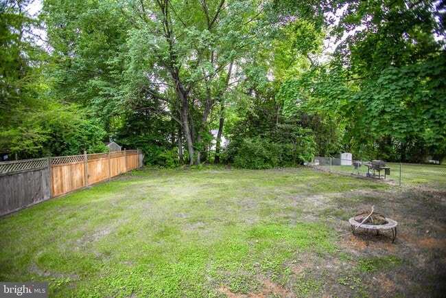 Photo - 419 University Blvd