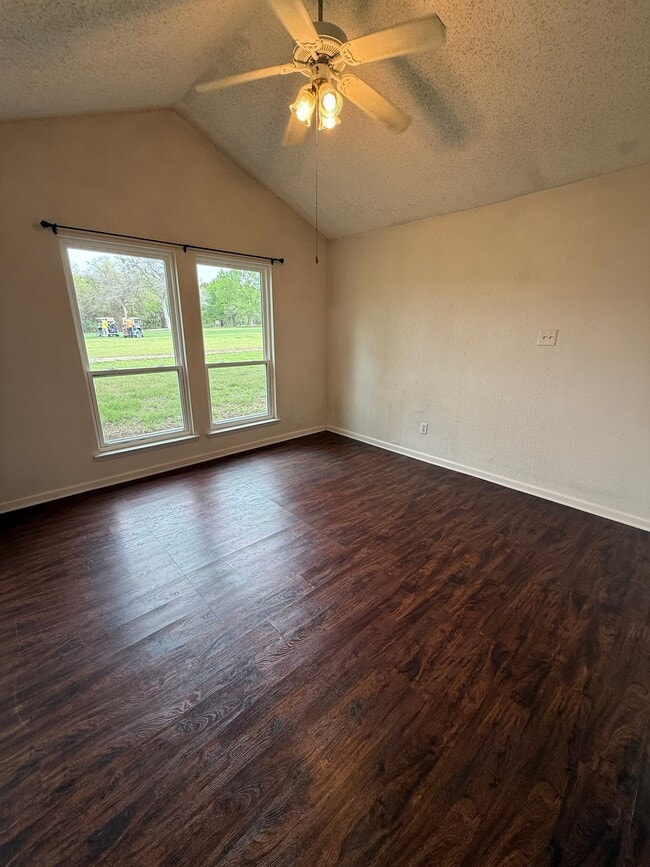 Photo - 20 Wildwood Cir