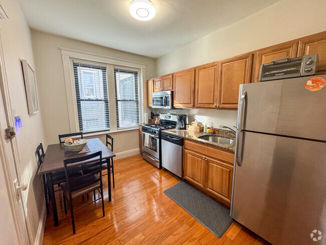 Building Photo - 29 Mount Hood Rd Unit 12 Rental