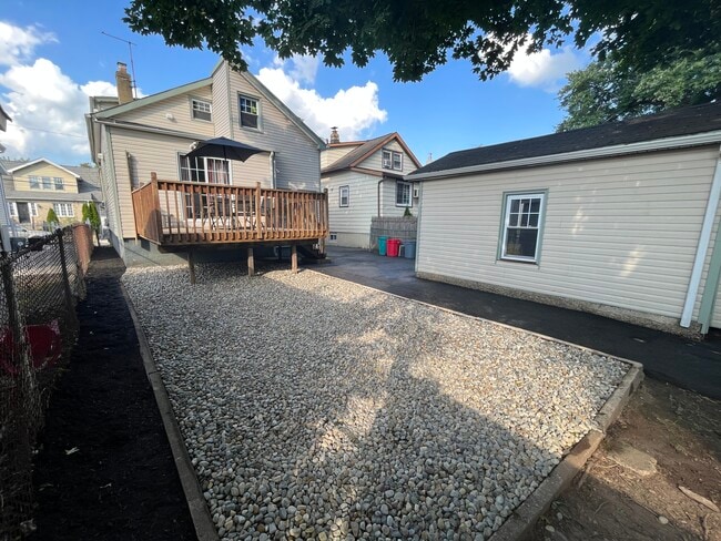 Building Photo - 1974 William St Unit 1