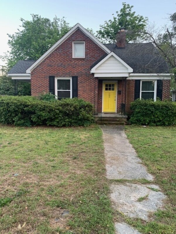 Photo - 705 Michaelmas Ave House