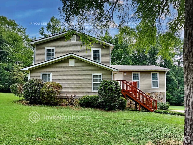Building Photo - 595 Rivercrest Dr Rental