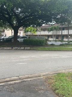 Building Photo - 3236 NW 102nd Terrace Unit 207-F