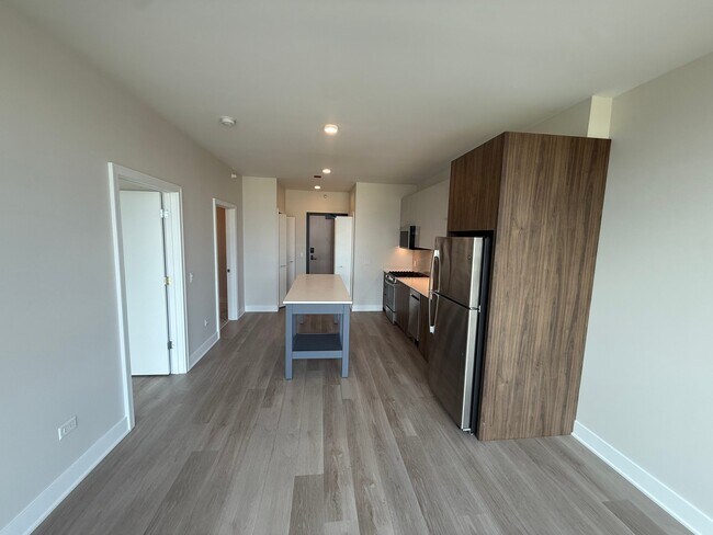 Photo - 1124 W Van Buren St