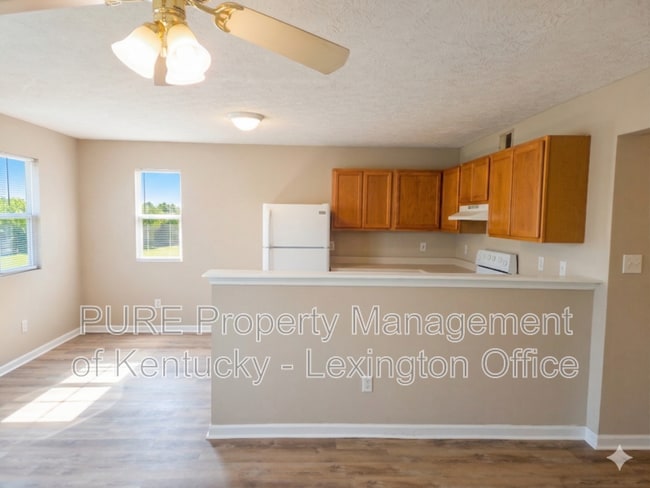 Photo - 124 Grinder Ct