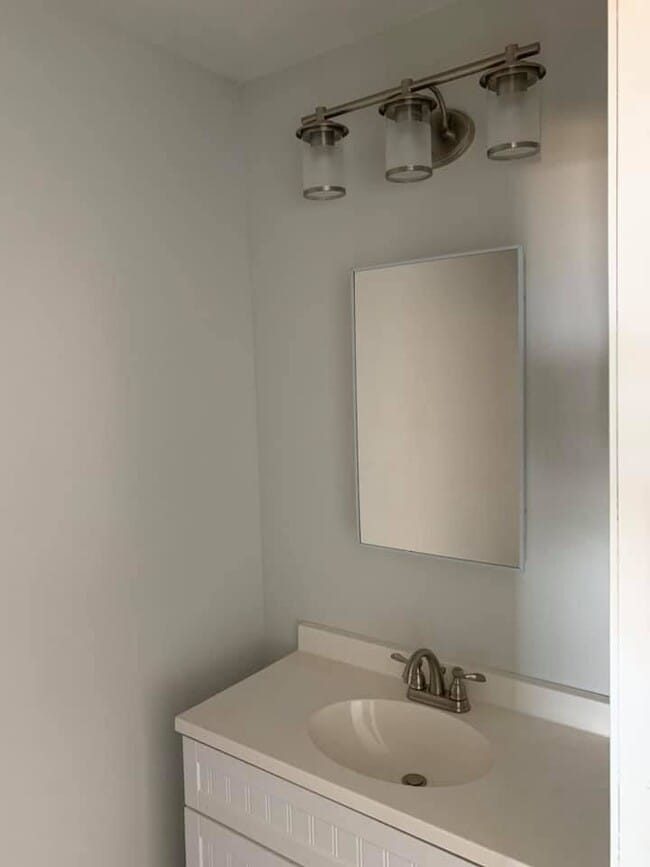 Photo - Laurel Flats LLC.