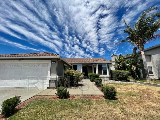 Building Photo - 1605 Paseo Flores Dr Rental