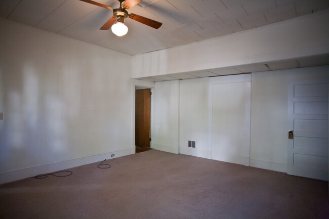 Photo - Live in a historic house close to UNC - Cameron-McCauley Historic District!