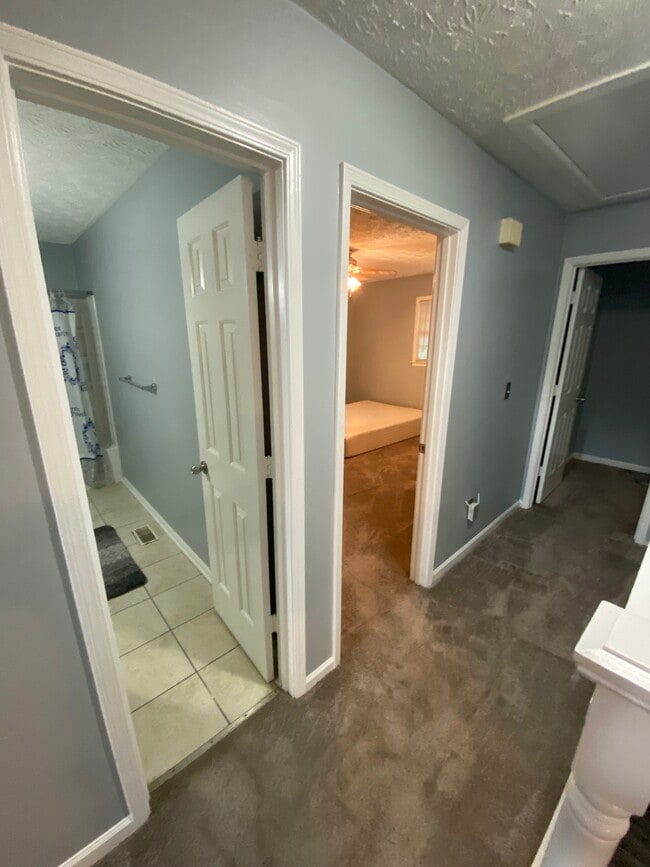 Photo - 5512 Estates Court