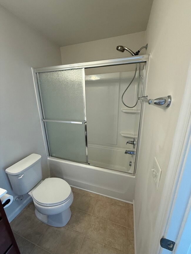 Photo - 704 Braeswood St