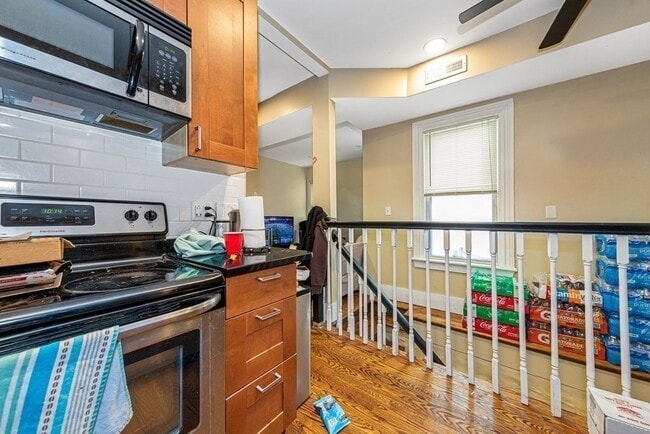 Photo - 1564 Tremont St Unit 1