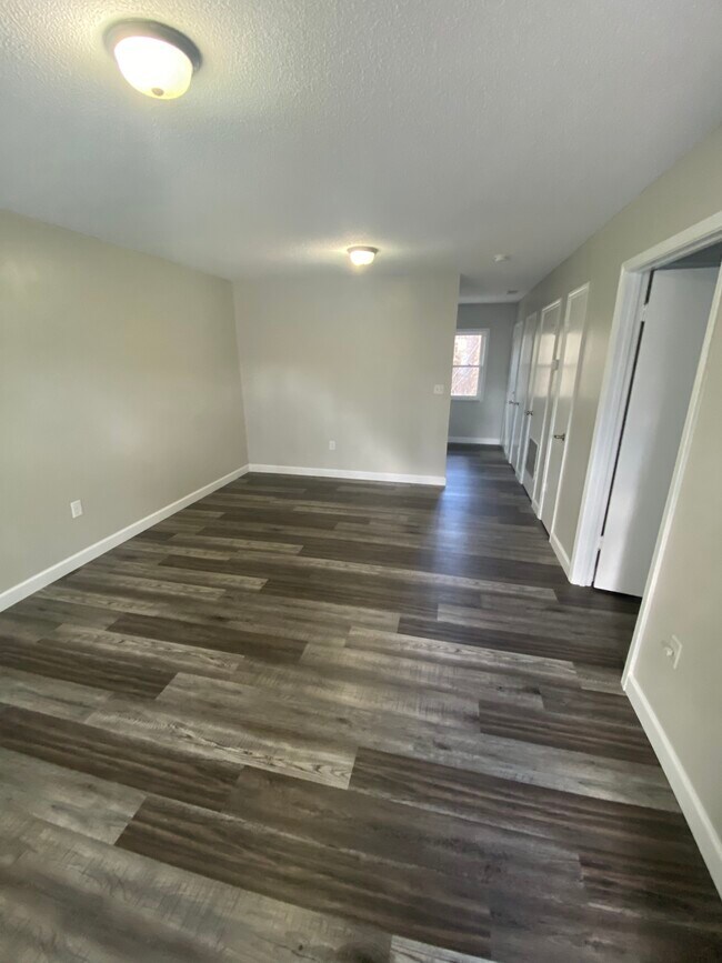 Photo - 101 Stonehaven Dr