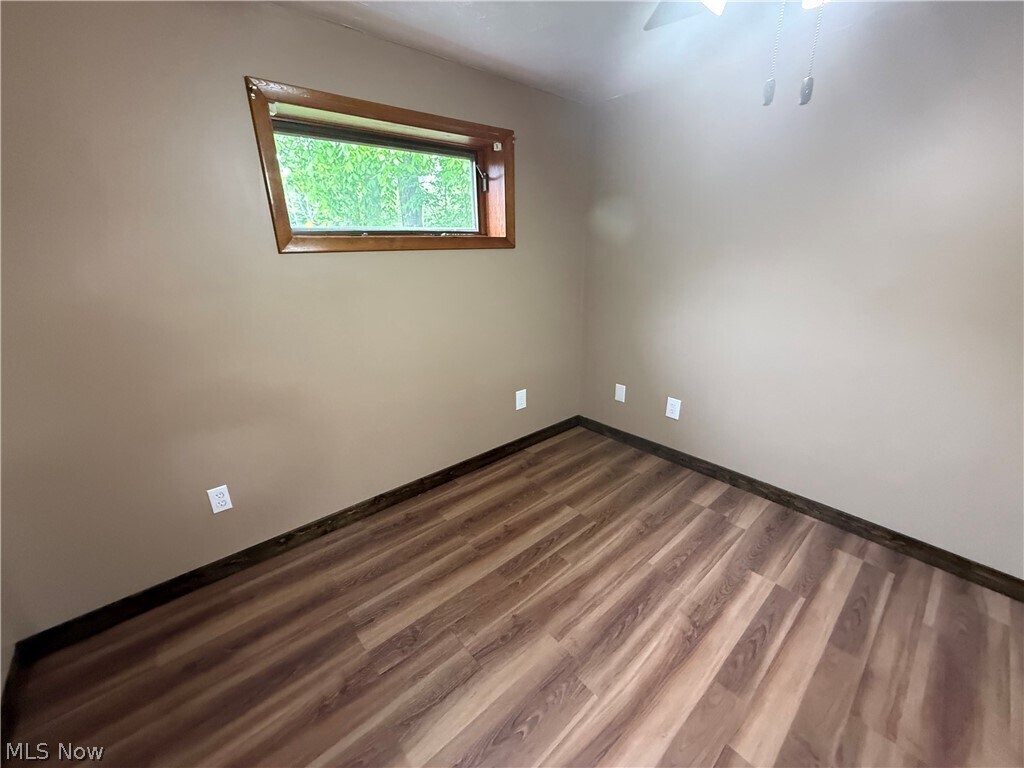 Photo - 9658 Fairmount Rd