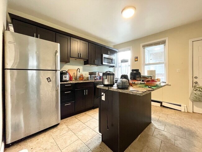 Photo - 2 Wyman St Rental