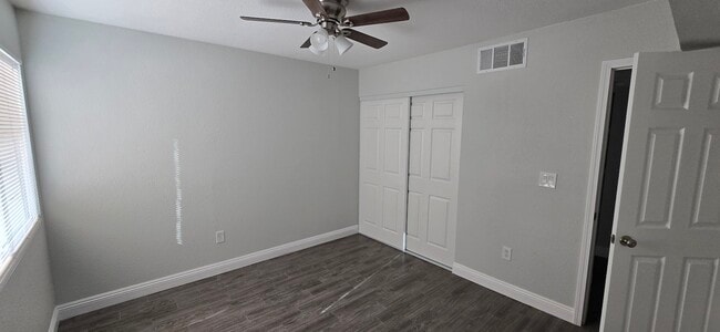 Photo - 1405 E Vegas Valley Dr Unit 132